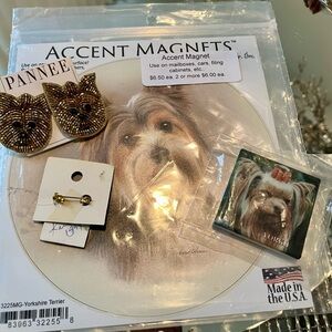 Yorkshire Terrier Accent Magnet Set